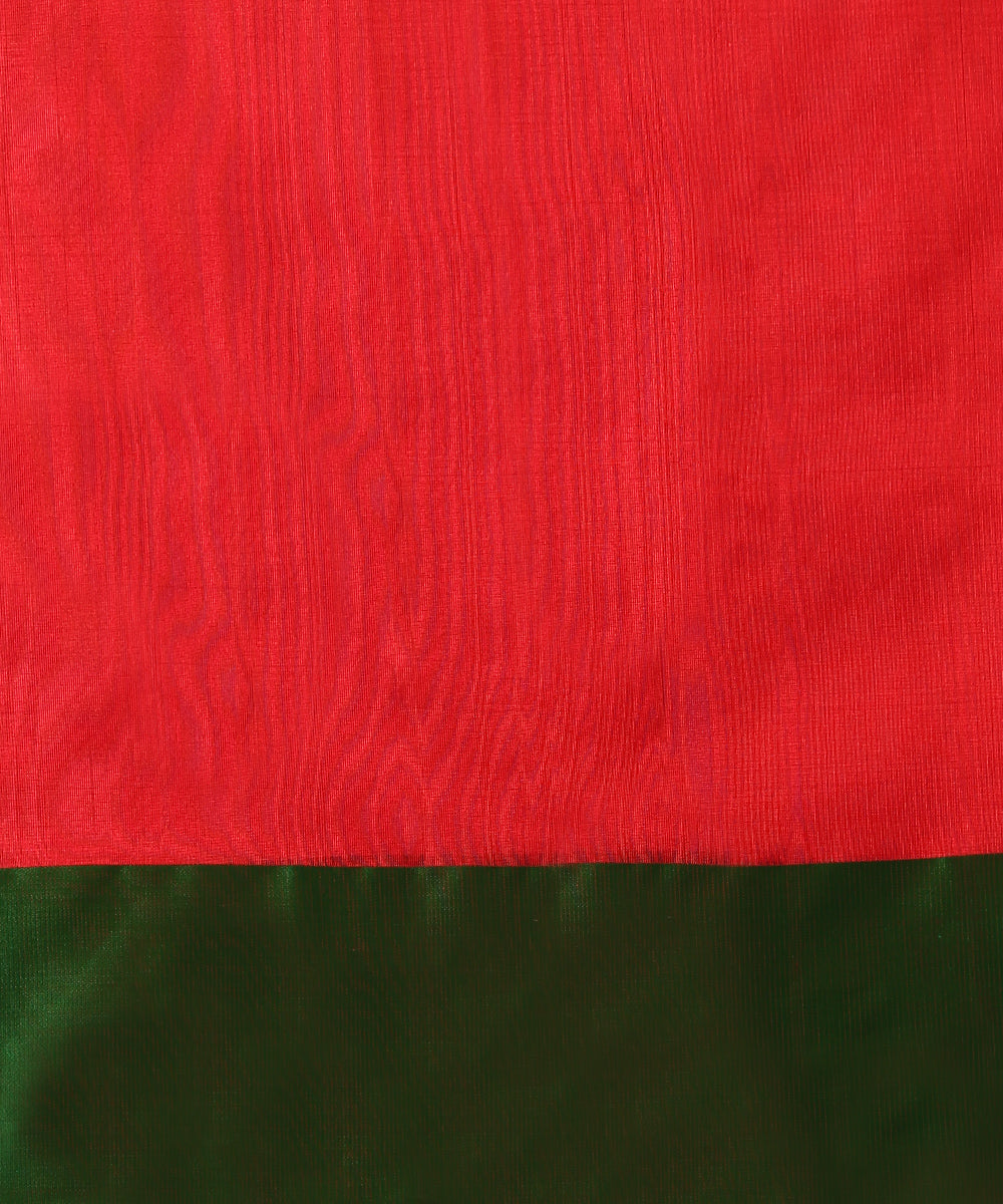 Red_Handloom_Pure_Silk_Chanderi_Saree_With_Marigold_Boota_And_Green_Mashroo_Silk_Border_WeaverStory_06