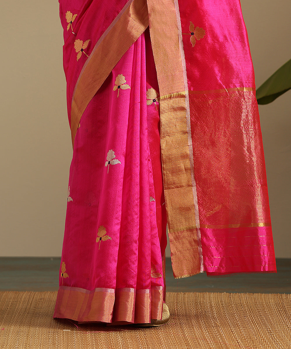 Hot_Pink_Handloom_Pure_Chanderi_Silk_Saree_With_Floral_Motifs_And_Zari_Border_WeaverStory_05