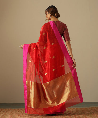 Red_Handloom_Pure_Silk_Chanderi_Saree_With_Floral_Buds_And_Pink_Border_WeaverStory_03