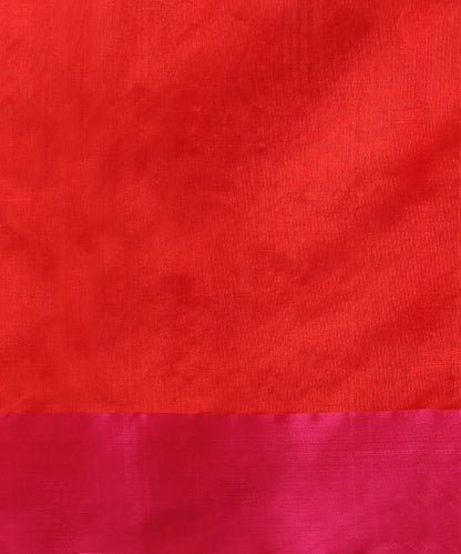 Red_Handloom_Pure_Silk_Chanderi_Saree_With_Floral_Buds_And_Pink_Border_WeaverStory_06