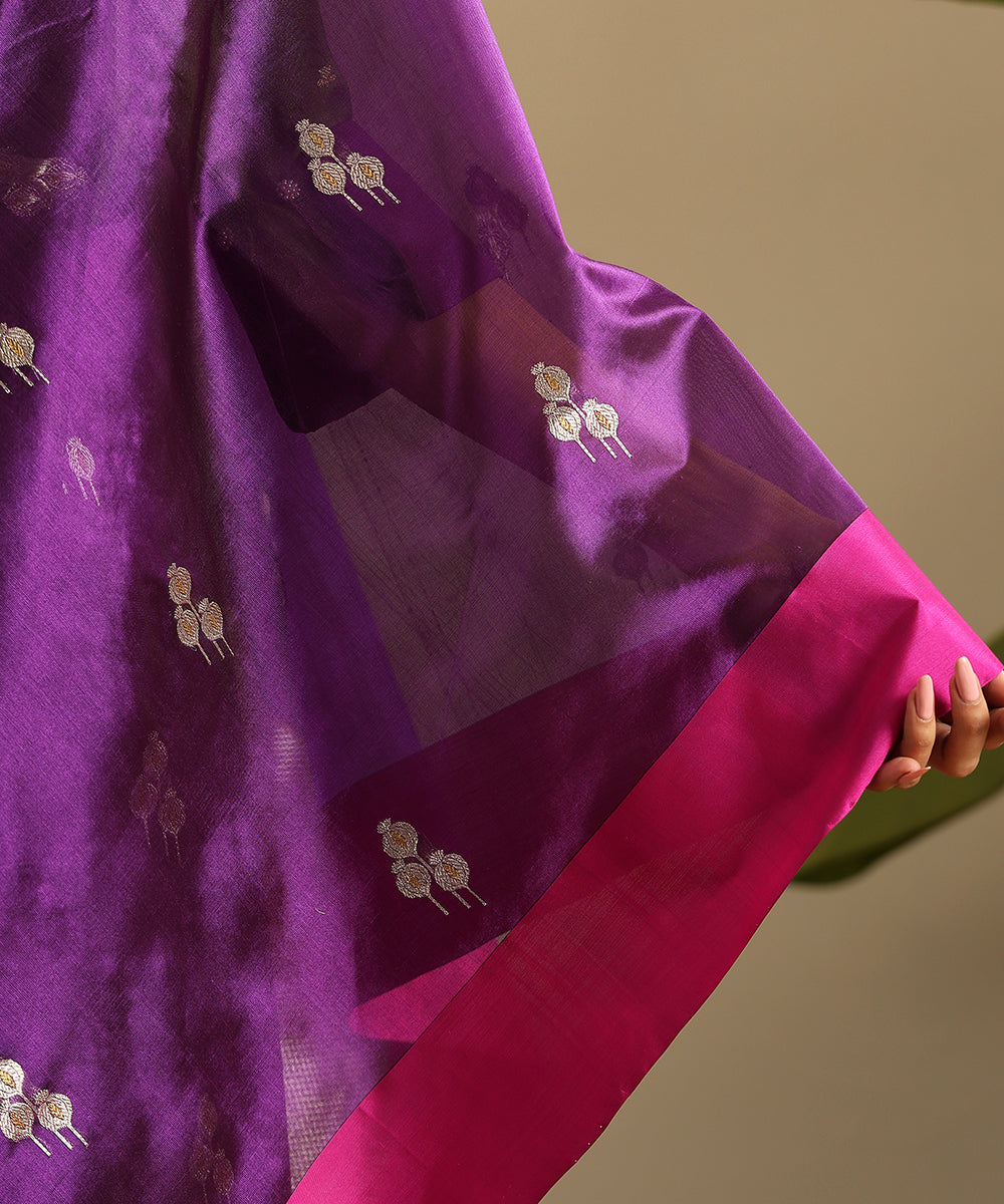 Purple_Handloom_Pure_Silk_Chanderi_Saree_With_Floral_Buds_And_Pink_Border_WeaverStory_04
