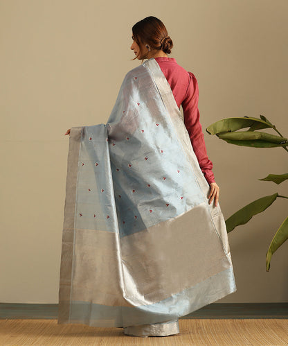 Handloom_Blue_And_Silver_Pure_Tissue_Chanderi_Saree_With_Meenakari_Floral_Booti_WeaverStory_03