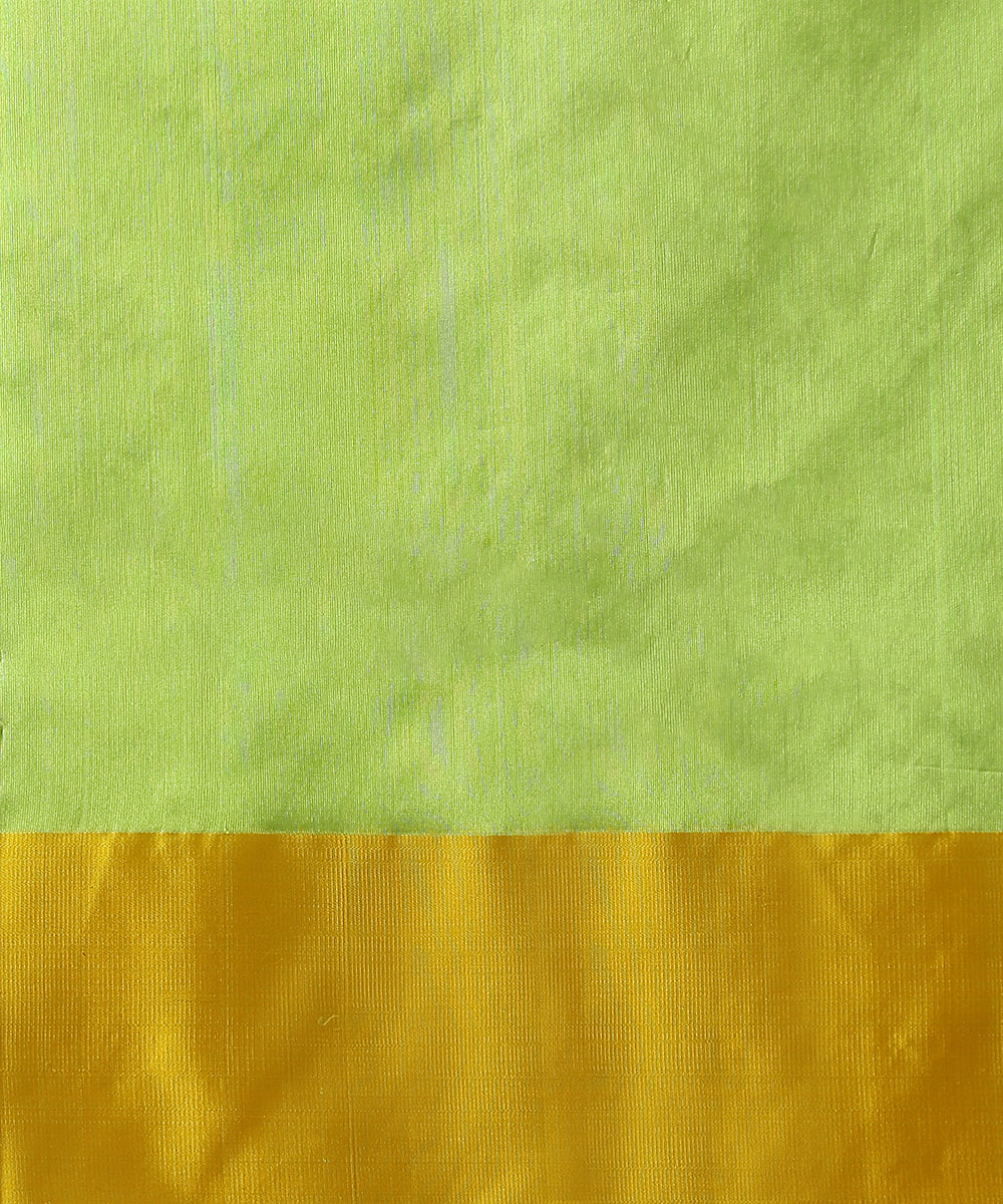 Handloom_Neon_Green_Pure_Silk_Chanderi_Saree_With_Yellow_Mashroo_Border_WeaverStory_05