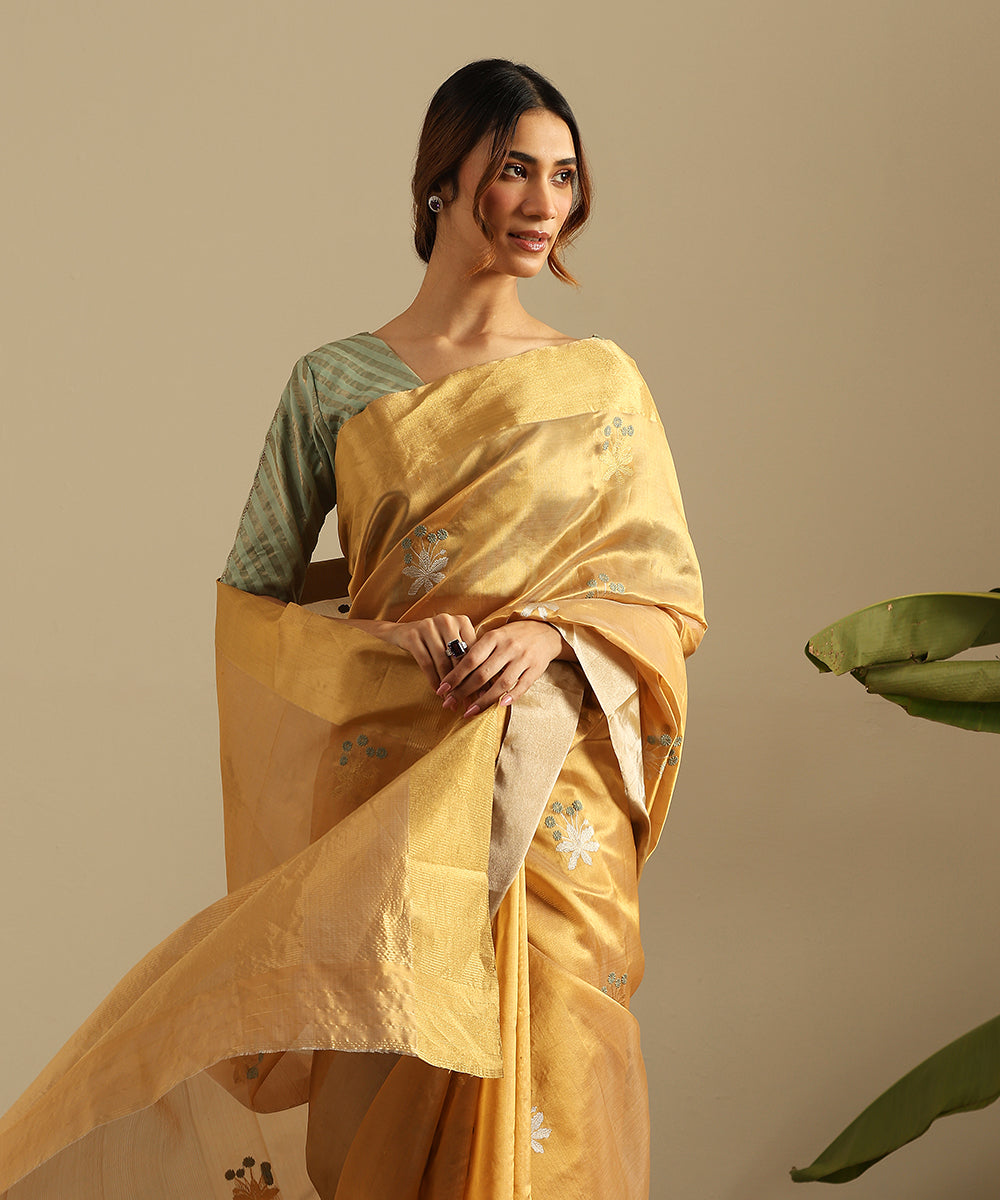 Handloom_Mustard_Pure_Silk_Chanderi_Saree_With_Grey_Flowers_And_Zari_Border_WeaverStory_01