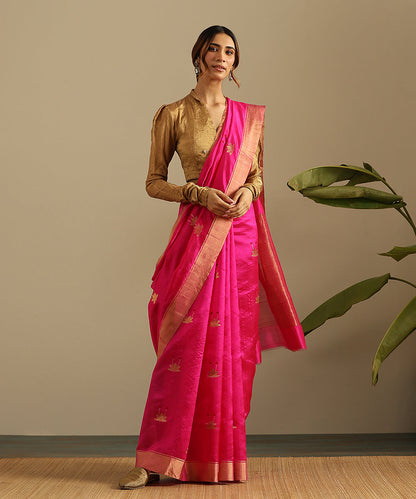 Handloom_Pink_Pure_Silk_Chanderi_Saree_With_Floral_Motif_And_Gold_Zari_Border_WeaverStory_02