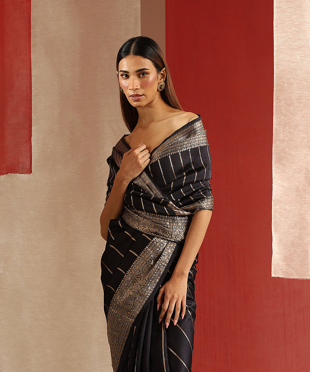 Handloom_Black_Pure_Katan_Silk_Banarasi_Saree_With_Zari_Stripes_And_Kadhwa_Border_WeaverStory_01