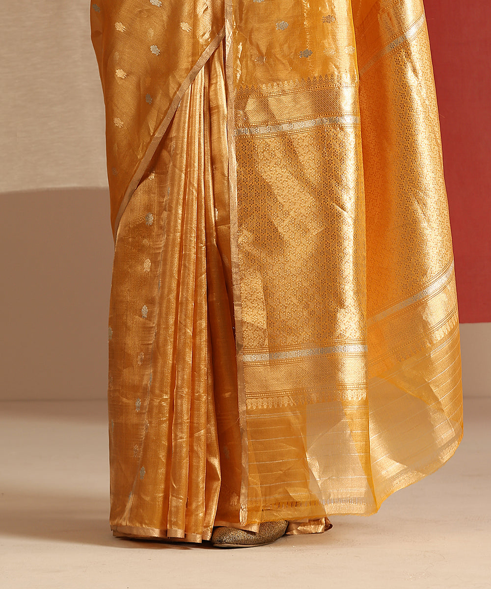 Handloom_Mustard_And_Gold_Pure_Tissue_Silk_Banarasi_Saree_With_Kadhwa_Boota_WeaverStory_04