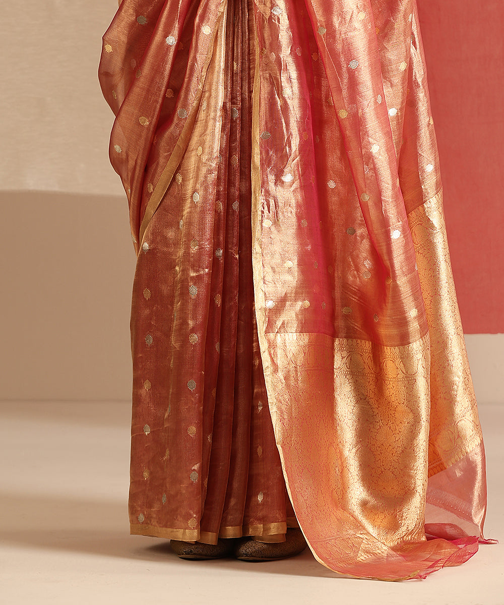 Handloom_Pink_And_Gold_Pure_Tissue_Silk_Banarasi_Saree_With_Kadhwa_Boota_WeaverStory_04
