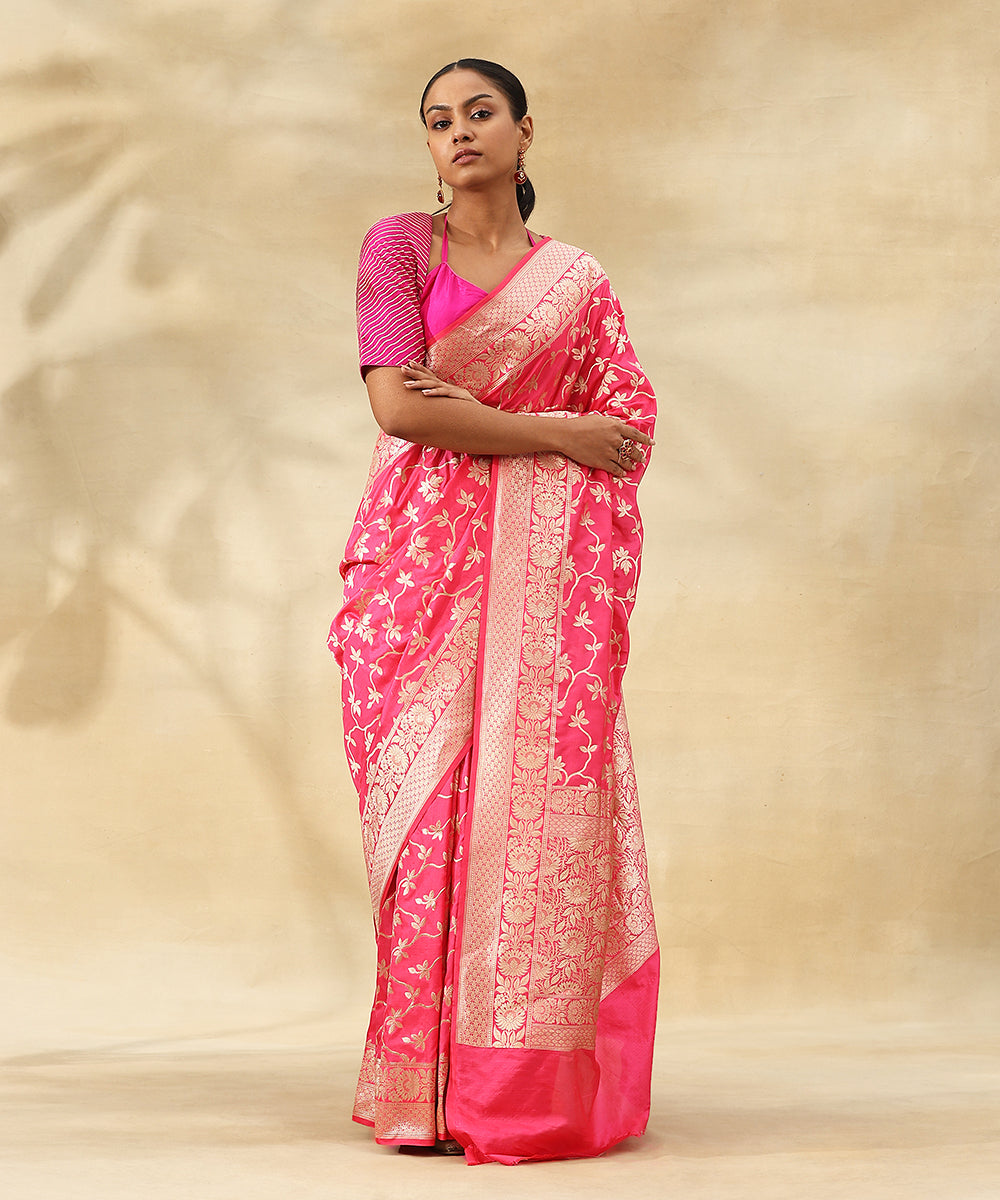 Handloom_Candy_Pink_Pure_Katan_Silk_Banarasi_Saree_With_Zari_Jaal_And_Leaves_WeaverStory_02