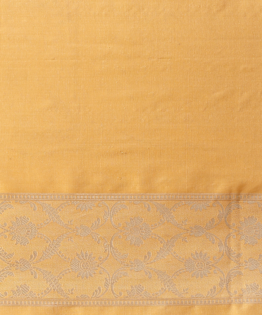 Butterscotch_Cream_Handloom_Pure_Katan_Silk_Banarasi_Saree_With_Zari_Jaal_WeaverStory_05