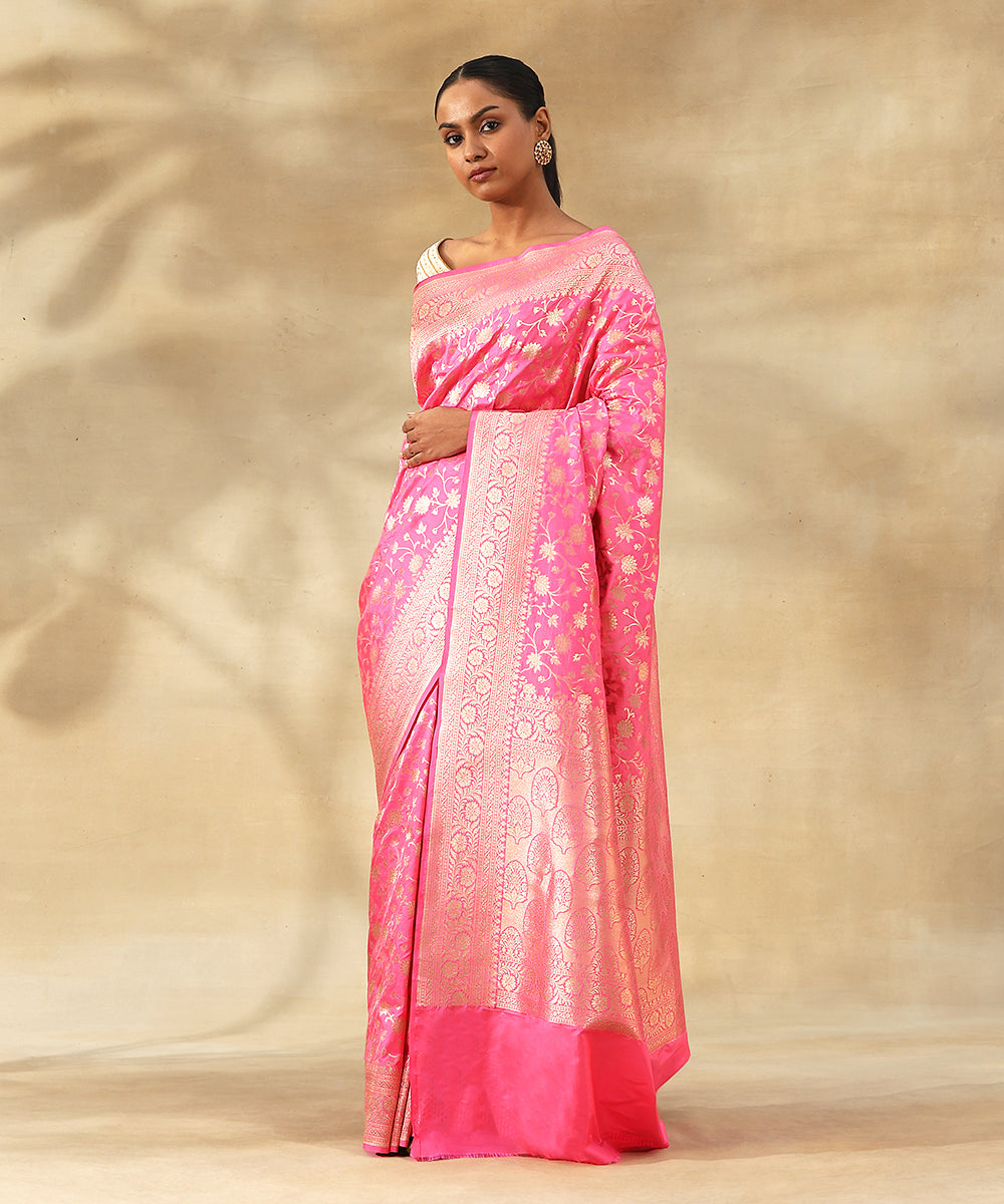 Handloom_Candy_Pink_Pure_Katan_Silk_Banarasi_Saree_With_Zari_Jaal_And_Flowers_WeaverStory_02