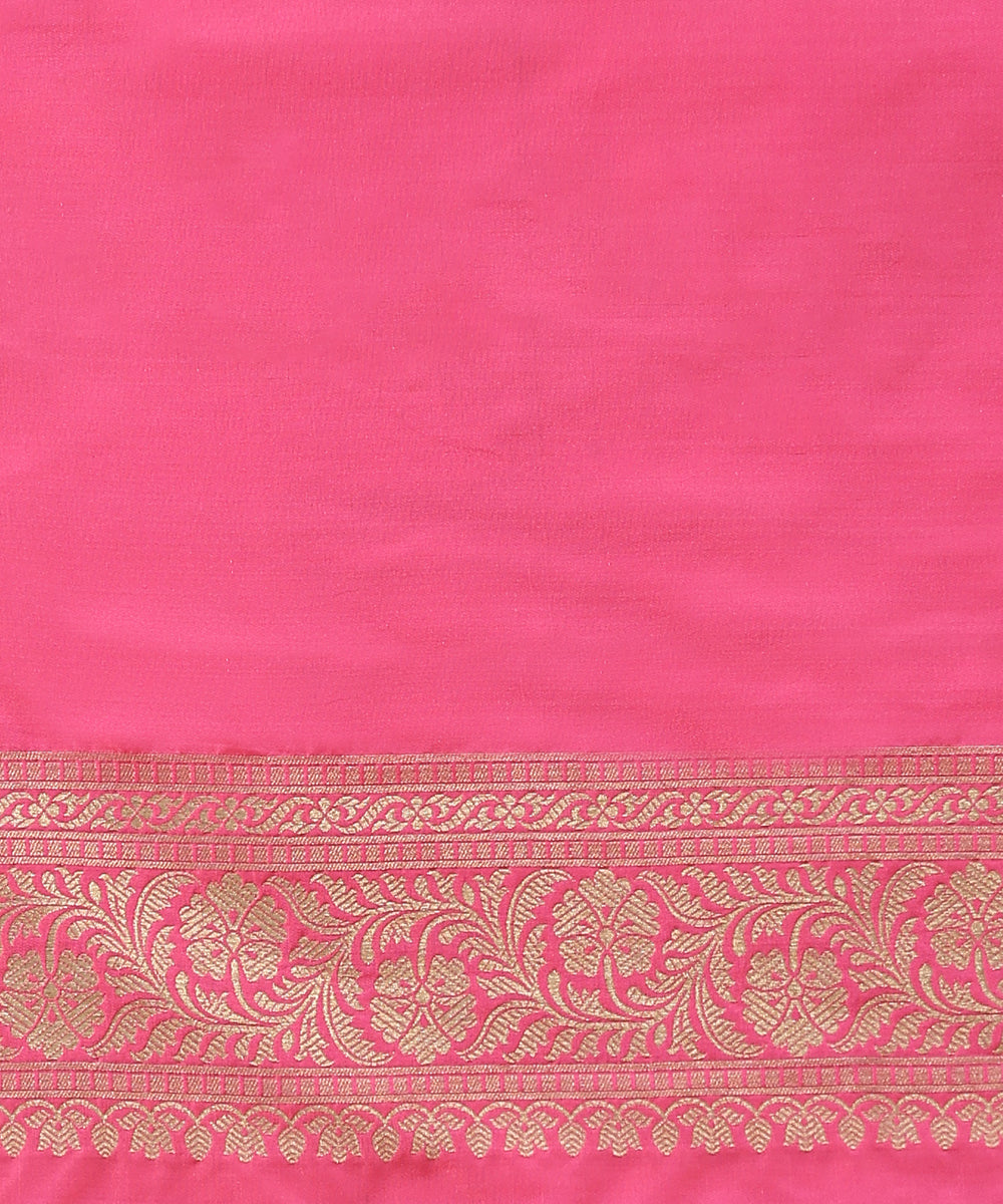 Handloom_Candy_Pink_Pure_Katan_Silk_Banarasi_Saree_With_Zari_Jaal_And_Flowers_WeaverStory_05