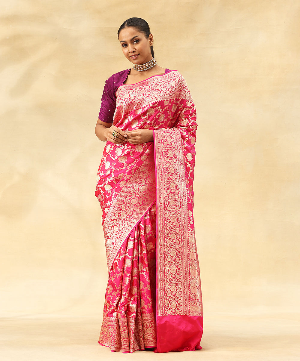 Magenta_Handloom_Pure_Katan_Silk_Banarasi_Saree_With_Zari_Jaal_And_Flowers_WeaverStory_02