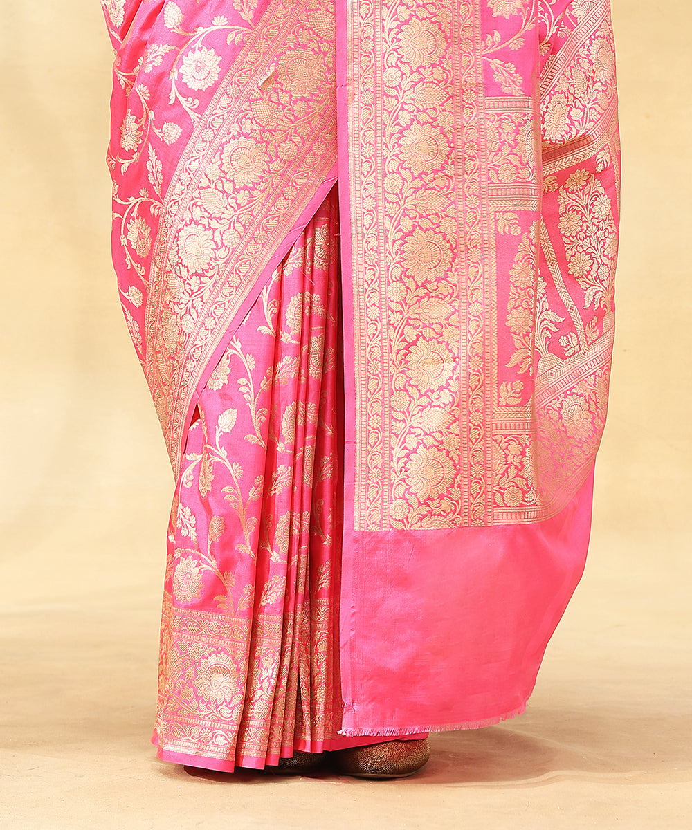 Handloom_Candyfloss_Pink_Pure_Katan_Silk_Handloom_Banarasi_Saree_With_Zari_Jaal_WeaverStory_04