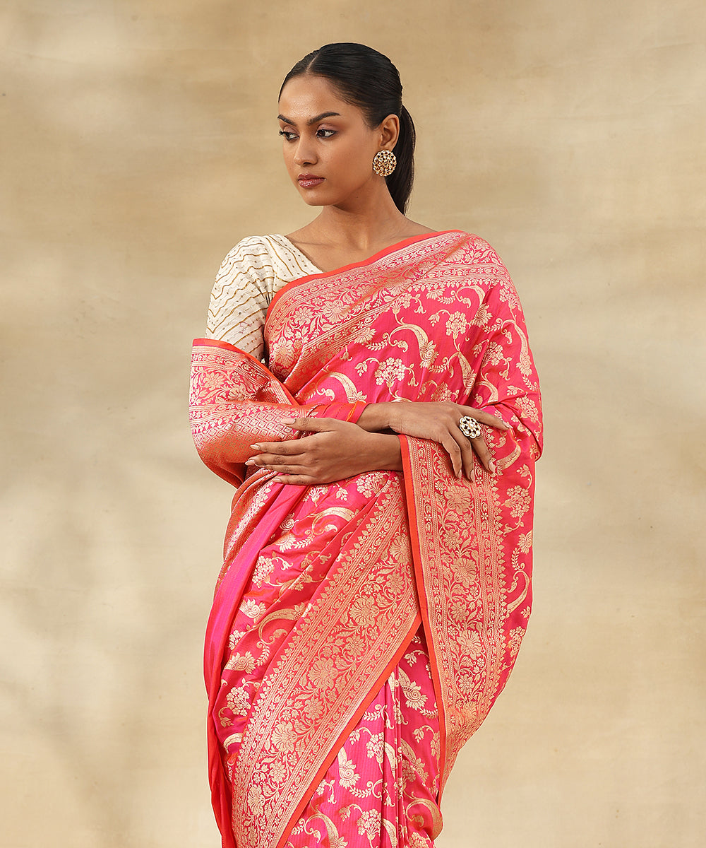 Light_Pink_Pure_Katan_Silk_Handloom_Banarasi_Saree_With_Zari_Jaal_With_Flowers_WeaverStory_01