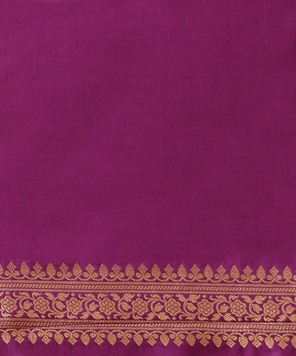 Purple_Handloom_Pure_Katan_Silk_Banarasi_Saree_With_Zari_Jaal_And_Flowers_WeaverStory_05