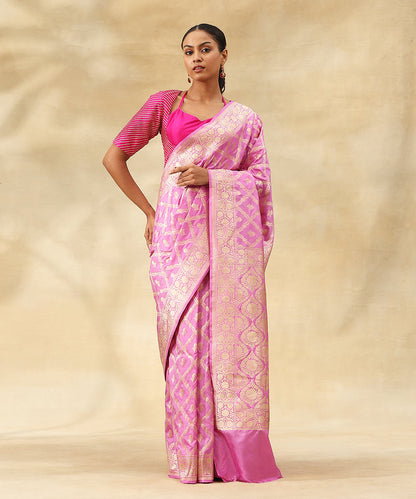 Pink_Handloom_Pure_Katan_Silk_Handloom_Banarasi_Saree_With_Zari_Jaal_And_Flowers_WeaverStory_02