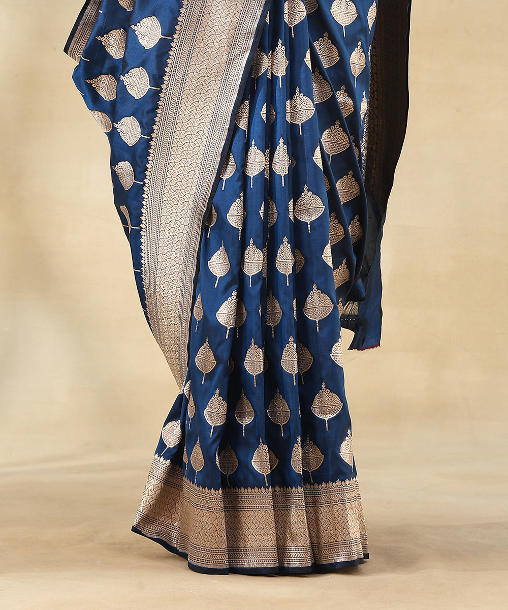 Blue_Handloom_Pure_Katan_Silk_Banarasi_Saree_With_Zari_Jaal_And_Traditional_Motifs_WeaverStory_04