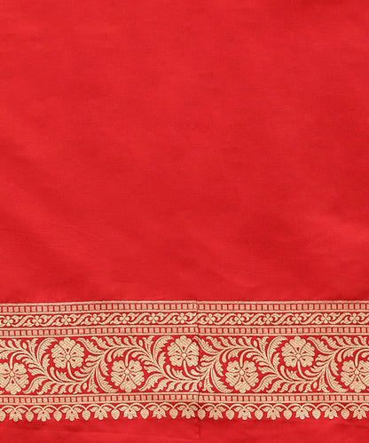 Handloom_Red_Pure_Katan_Silk_Banarasi_Saree_With_Aada_Bel_WeaverStory_05