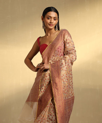 Beige_Handloom_Pure_Tissue_Kora_Banarasi_Saree_With_Red_Motifs_And_Thick_Border_WeaverStory_02