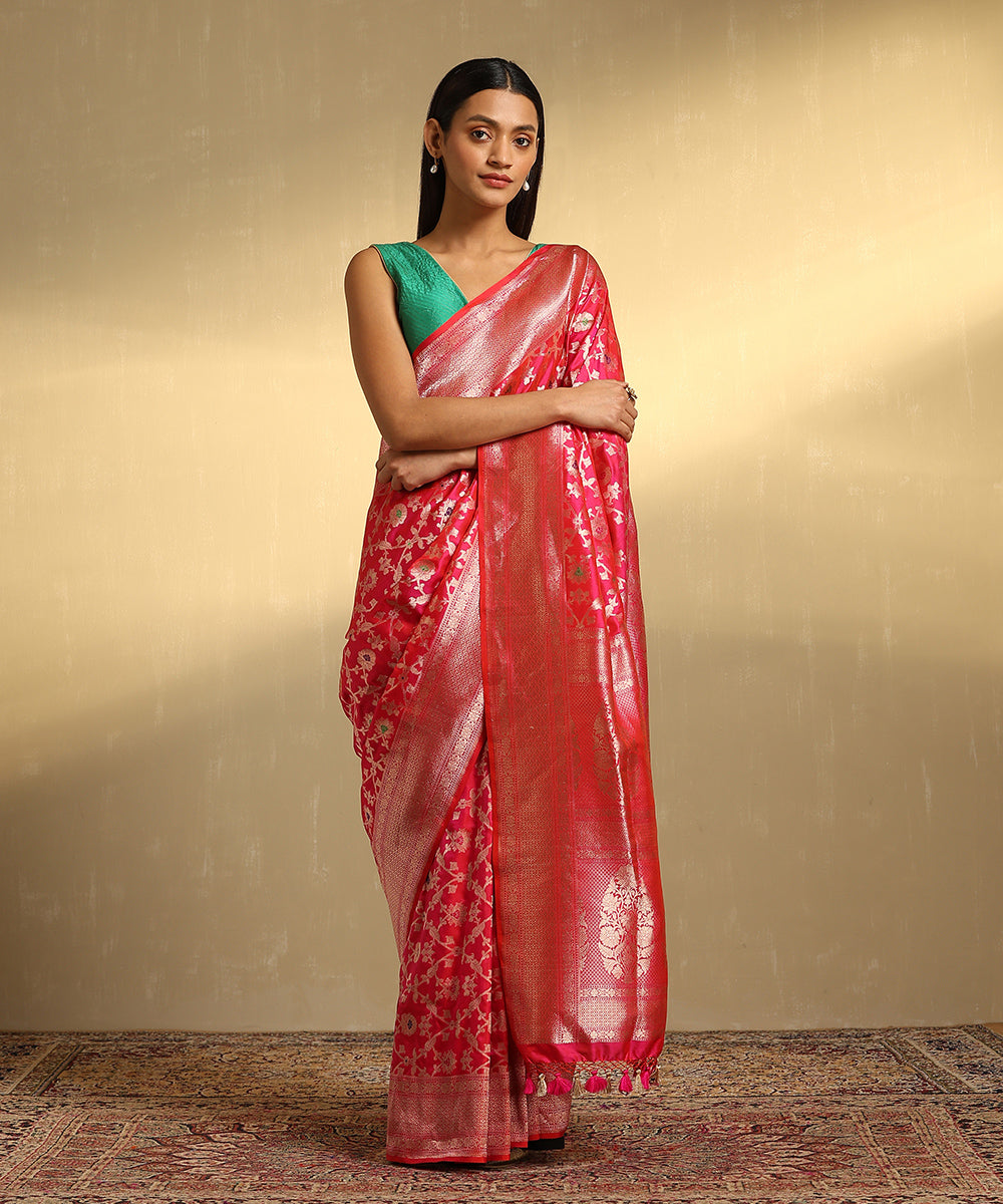 Handloom_Hot_Pink_Pure_Katan_Silk_Jangla_Banarasi_Saree_With_Floral_Meenakari_WeaverStory_01