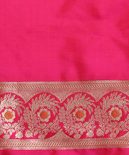 Pink_Handloom_Pure_Katan_Silk_Banarasi_Saree_With_Floral_Meenakari_And_Gold_Zari_Jaal_WeaverStory_05