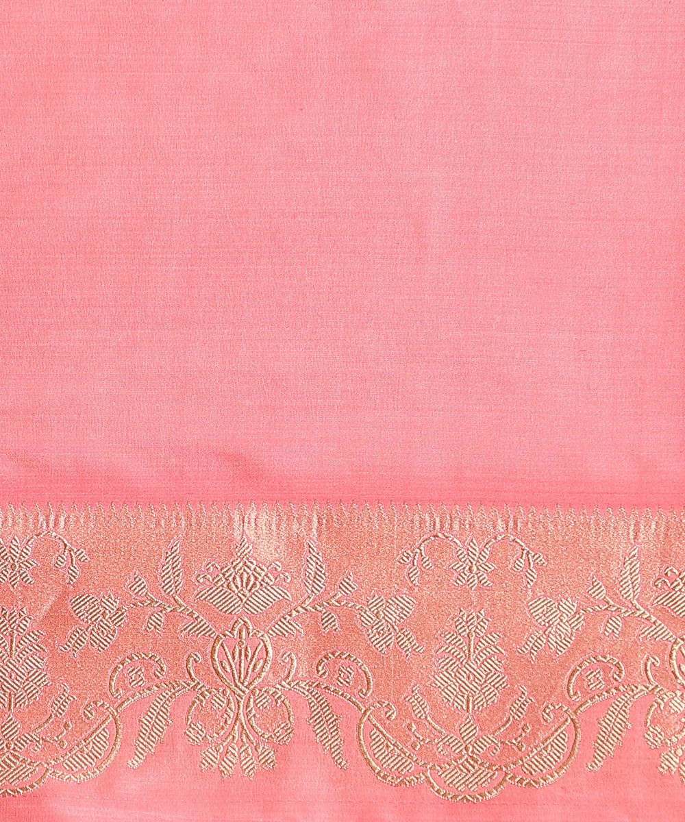 Rose_Pink_Handloom_Pure_Katan_Silk_Jangla_Banarasi_Saree_With_Tissue_Weft_Border_WeaverStory_05