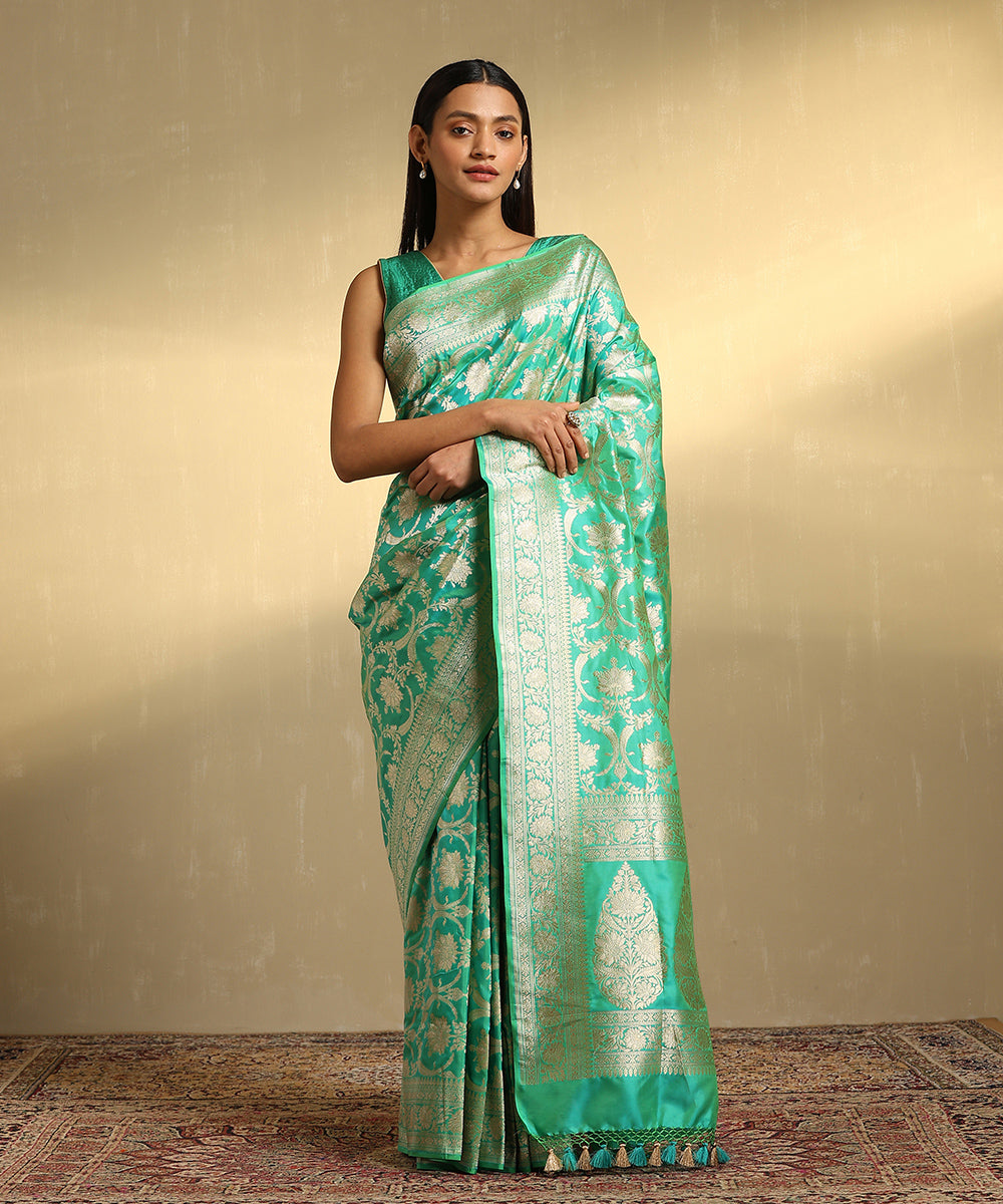 Handloom_Aqua_Green_Pure_Katan_Silk_Jangla_Banarasi_Saree_With_Cutwork_Weave_WeaverStory_01