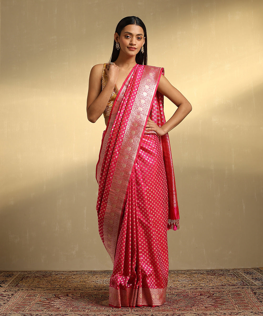 Handloom_Pink_Pure_Katan_Silk_Jangla_Banarasi_Saree_With_Cutwork_Booti_WeaverStory_01