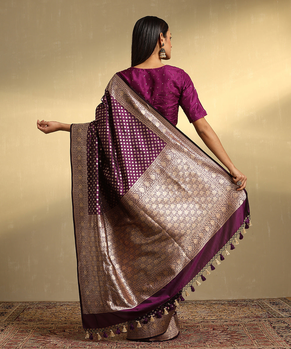 Handloom_Purple_Pure_Katan_Silk_Banarasi_Saree_With_Cutwork_Booti_WeaverStory_03