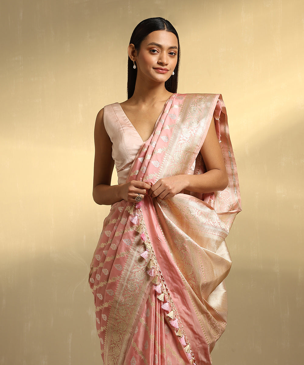 Light_Pink_Handloom_Pure_Katan_Silk_Banarasi_Saree_With_Cutwork_Weave_WeaverStory_02