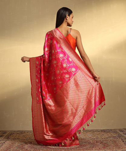 Pink_Handloom_Pure_Katan_Silk_Banarasi_Saree_With_Floral_Jaal_In_Gold_And_Silver_Zari_WeaverStory_03
