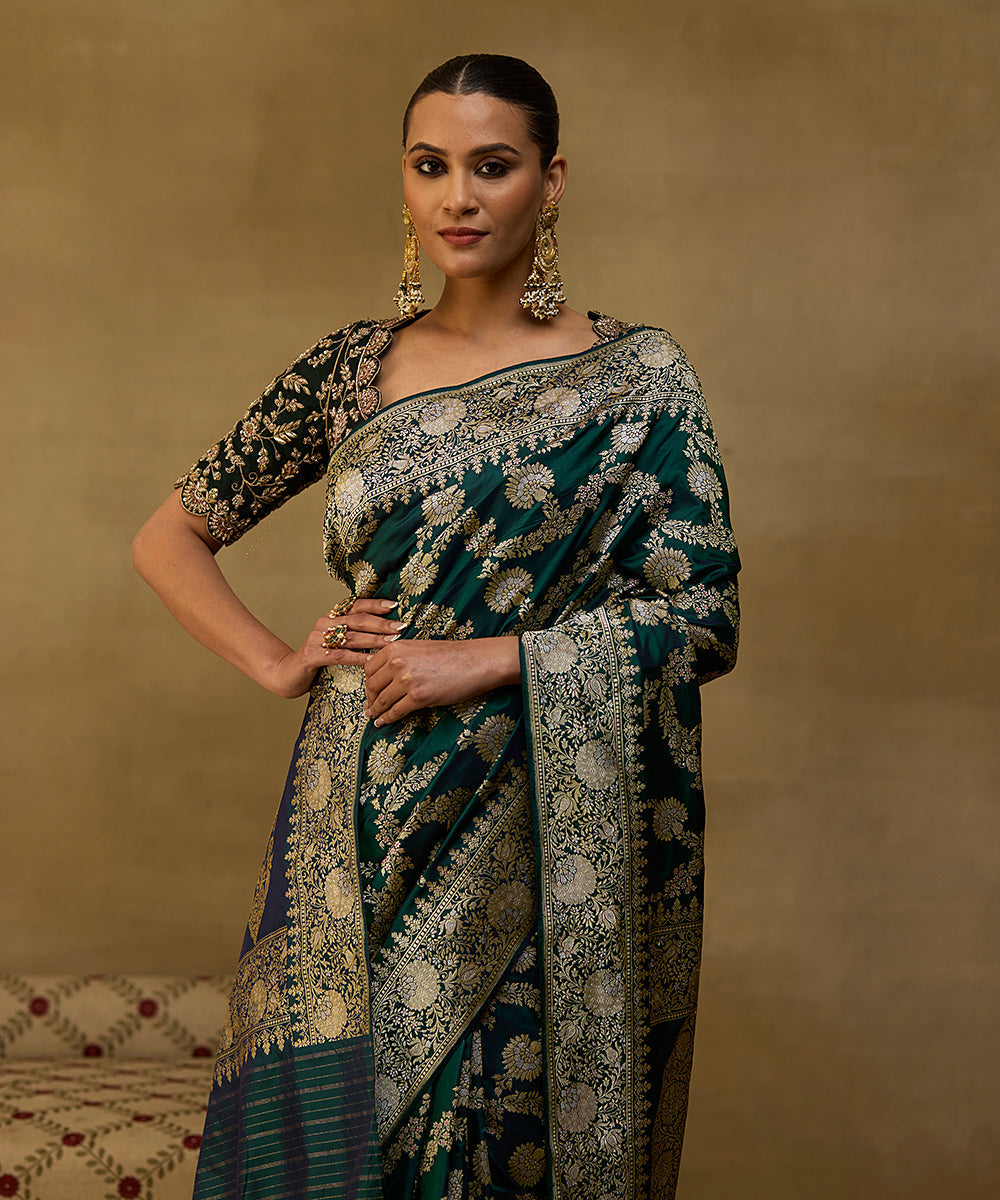 Dark_Green_Handloom_Pure_Katan_Silk_Kadhwa_Banarasi_Saree_With_Gold_And_Silver_Zari_WeaverStory_01