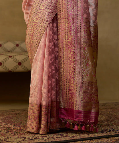 Pink_And_Gold_Handloom_Pure_Tissue_Silk_Banarasi_Saree_With_Pink_Kadhwa_Border_WeaverStory_04