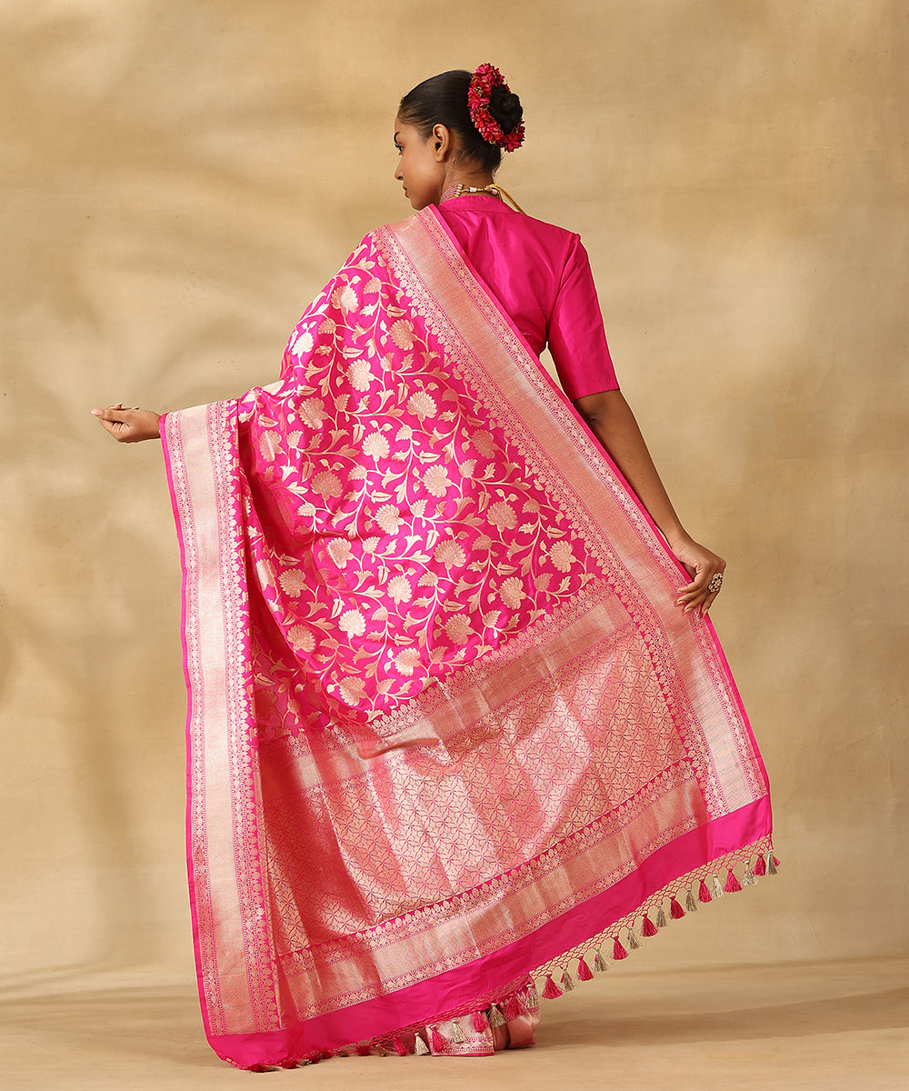 Handloom_Indian_Pink_Pure_Katan_Silk_Banarasi_Saree_With_Champagne_Gold_Zari_Cutwork_Floral_Jaal_WeaverStory_03