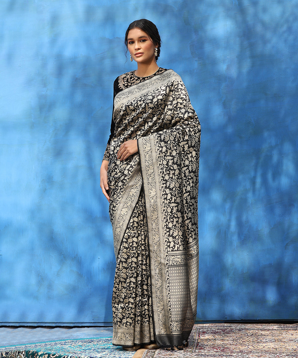 Handloom_Black_Pure_Katan_Silk_Shikargah_Banarasi_Saree_With_Elephants_And_Peacocks_On_Border_WeaverStory_01