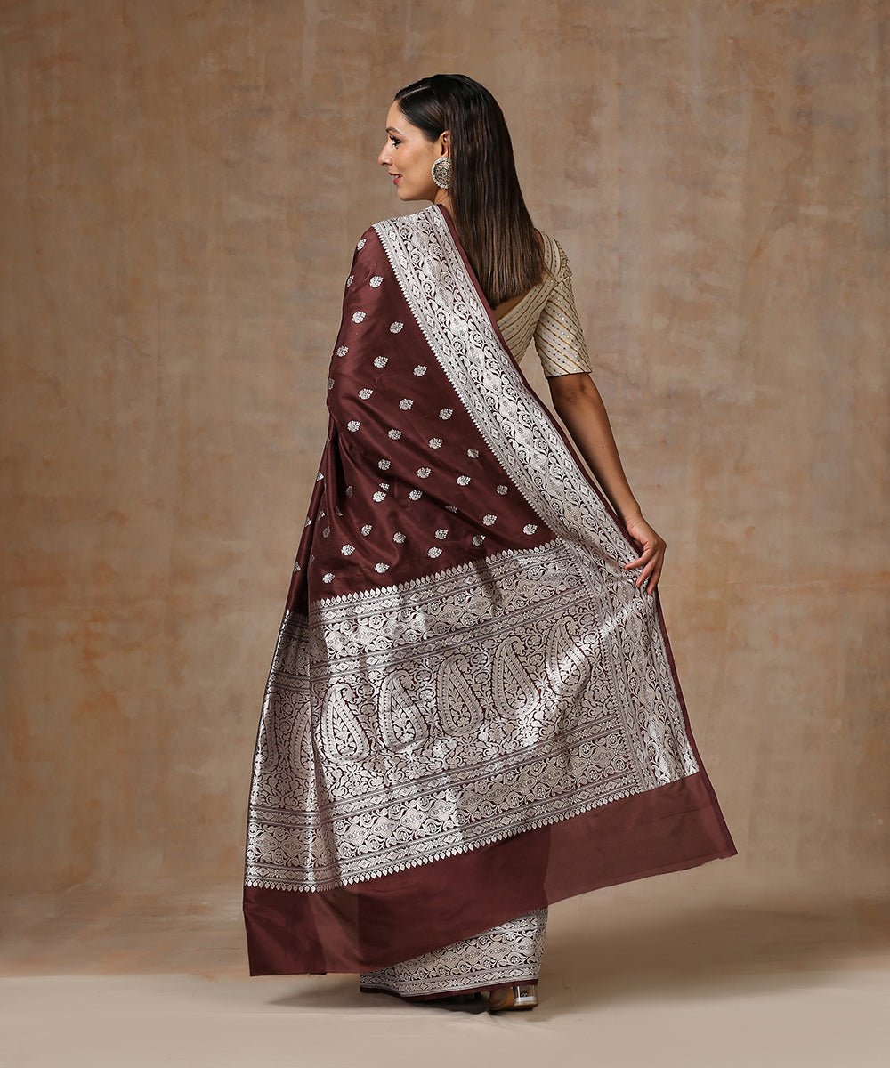 Brown_Handloom_Pure_Katan_Silk_Banarasi_Saree_In_Silver_Zari_WeaverStory_03