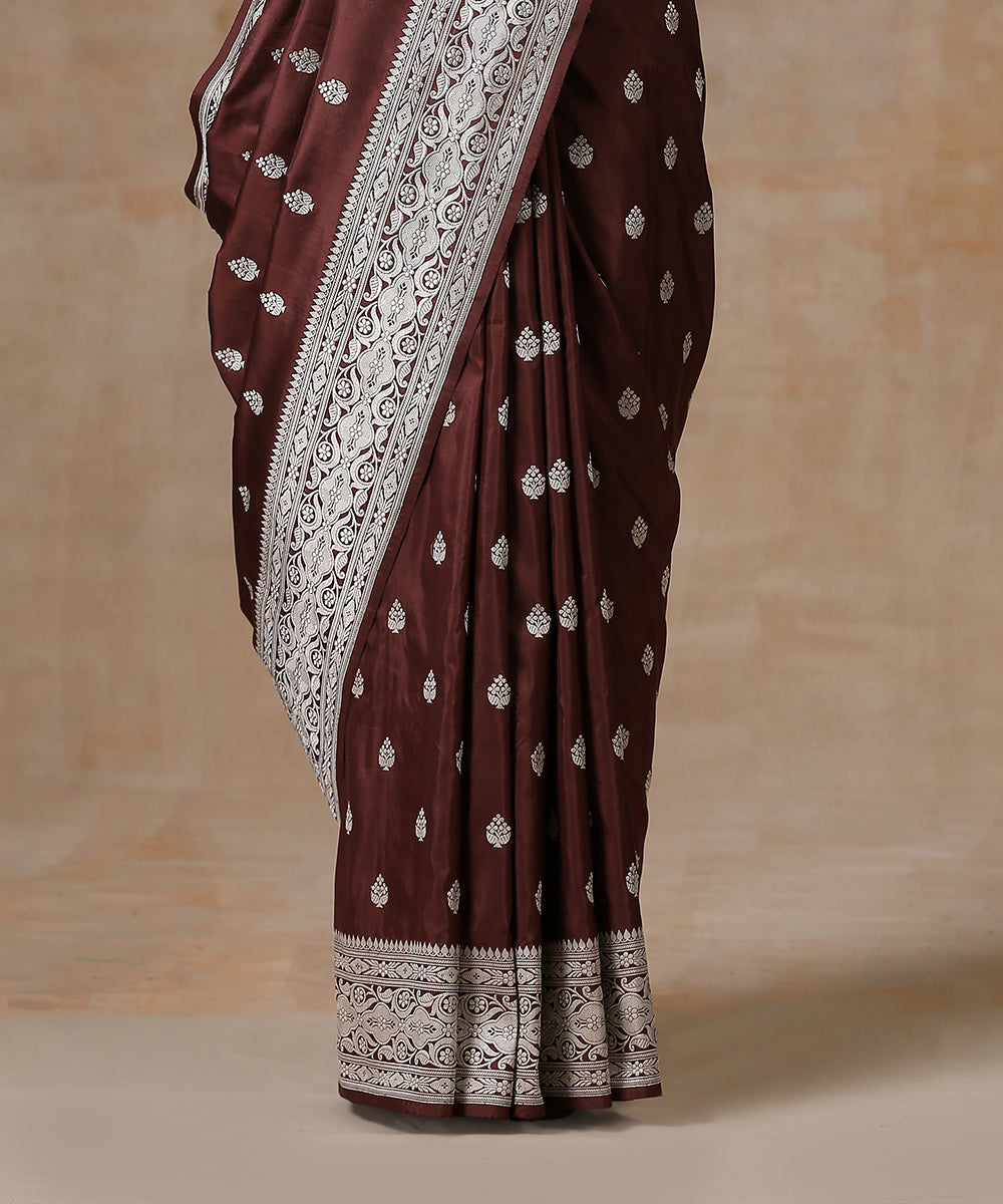 Brown_Handloom_Pure_Katan_Silk_Banarasi_Saree_In_Silver_Zari_WeaverStory_04