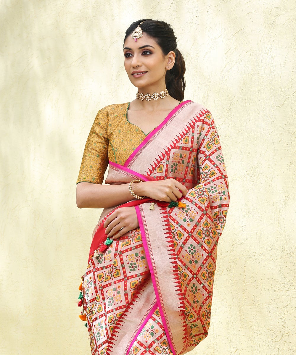 Red_Handloom_Gharchola_Pure_Katan_Silk_Banarasi_Patola_Saree_with_Pink_Selvedge_WeaverStory_01