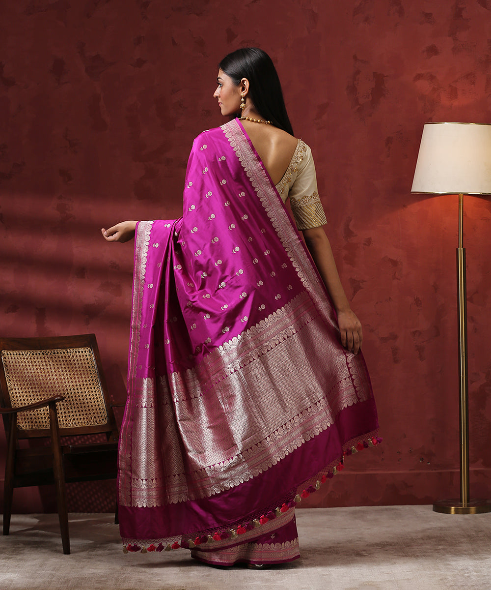 Handloom_Purple_Pure_Katan_Silk_Banarasi_Booti_Saree_WeaverStory_03