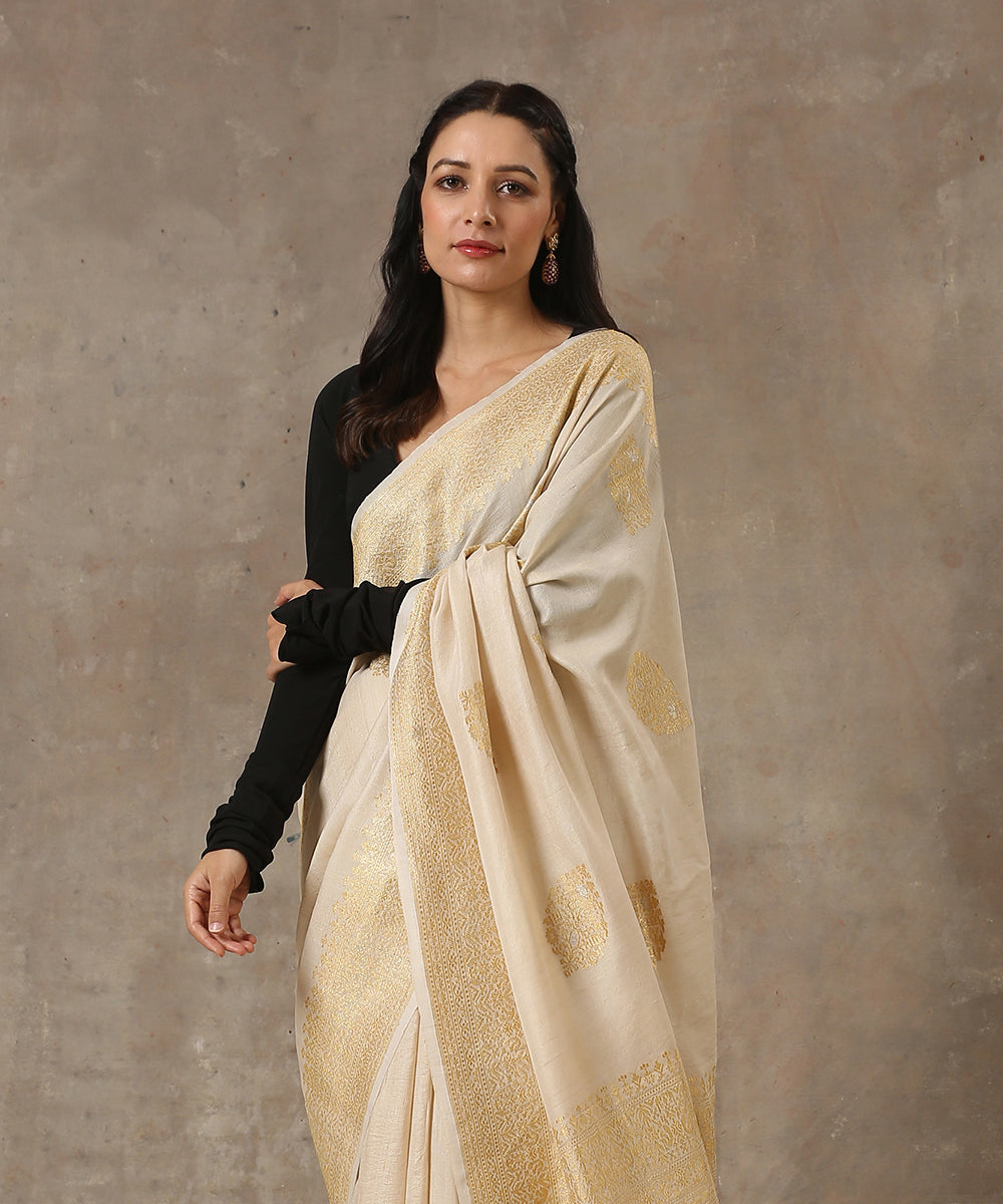 Handloom_Beige_Tussar_Georgette_Sona_Rupa_Boota_Banarasi_Saree_With_Gold_Border_WeaverStory_01