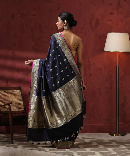 Navy_Blue_Handloom_Pure_Katan_Silk_Banarasi_Saree_WeaverStory_03