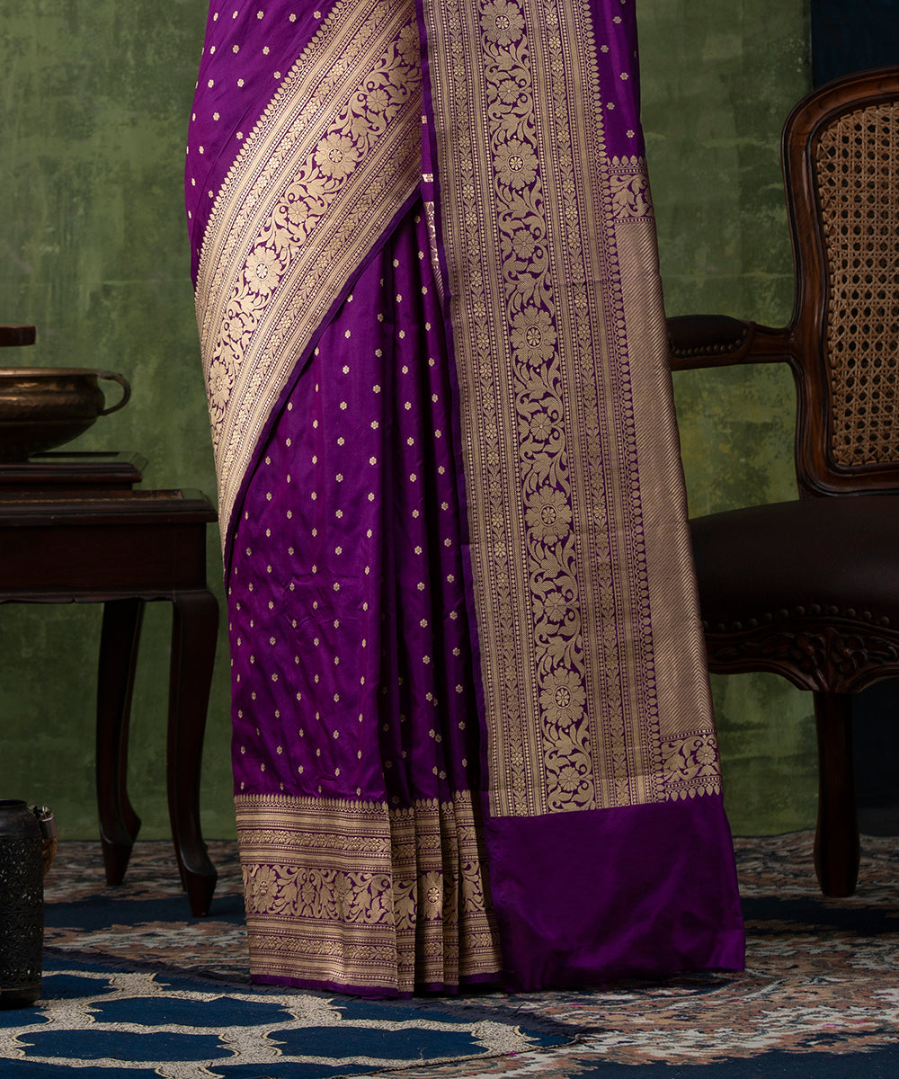 Handloom_Purple_Pure_Katan_Silk_Banarasi_Saree_with_Small_Booti_WeaverStory_04