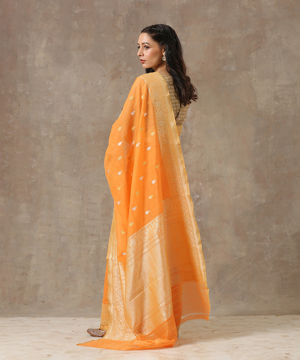 Handloom_Orange_Pure_Cotton_Banarasi_Saree_with_Sona_Rupa_Booti_WeaverStory_03