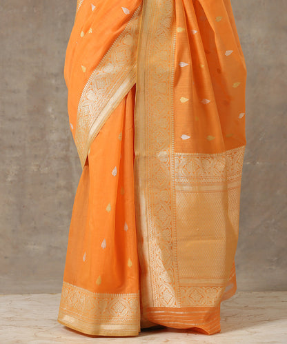 Handloom_Orange_Pure_Cotton_Banarasi_Saree_with_Sona_Rupa_Booti_WeaverStory_04