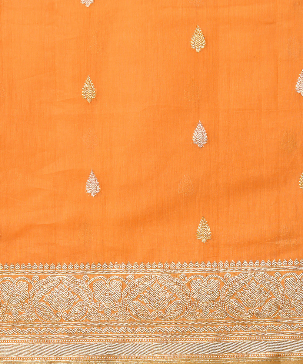 Handloom_Orange_Pure_Cotton_Banarasi_Saree_with_Sona_Rupa_Booti_WeaverStory_05