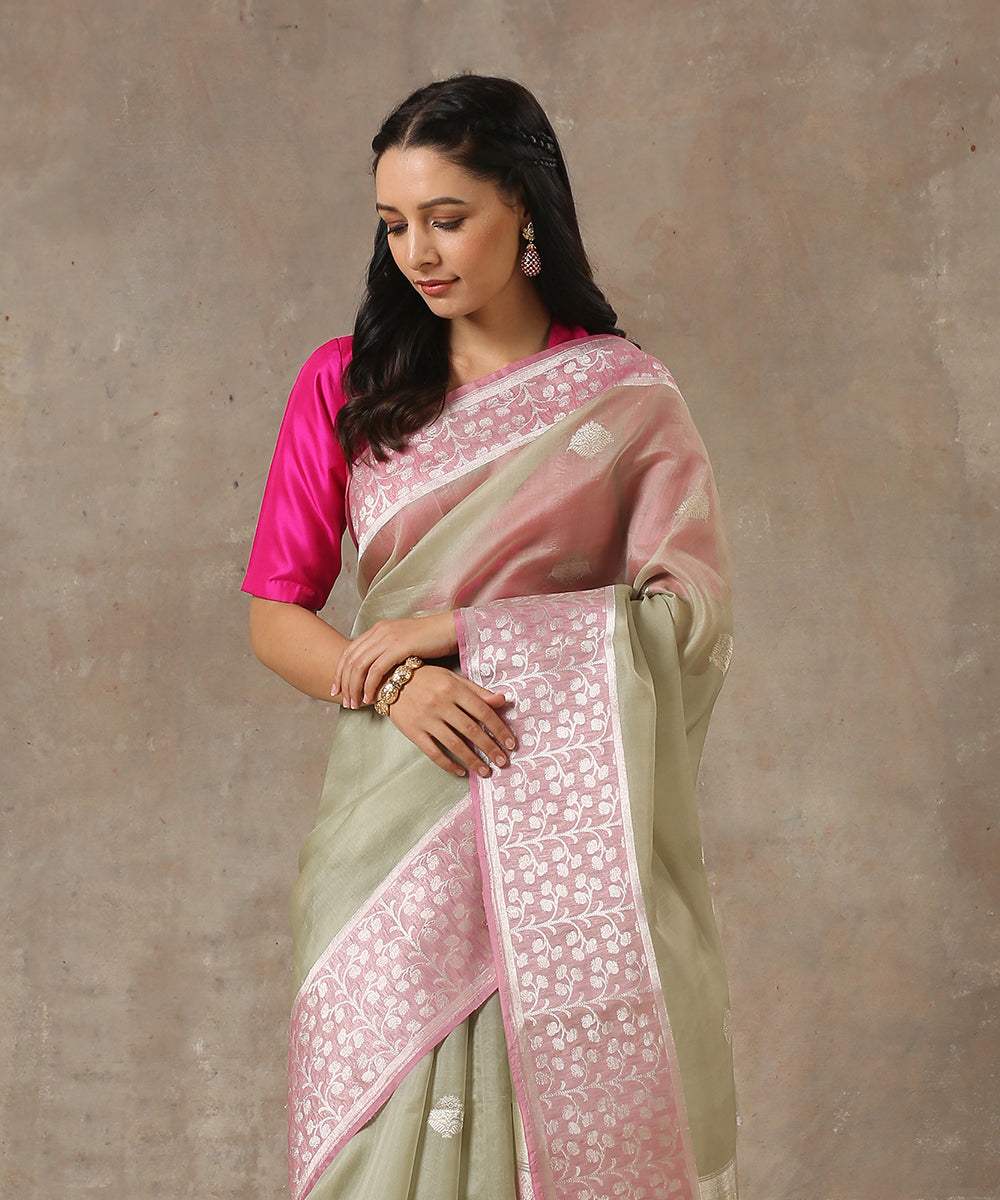 Olive_Green_Handloom_Tissue_Silk_Banarasi_Saree_With_Pink_Kadhiyal_Border_WeaverStory_01