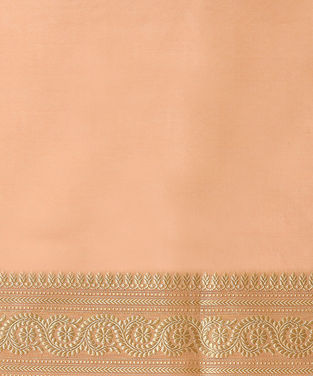 Handloom_Dull_Peach_Kora_Silk_Banarasi_Saree_with_Kadhwa_Weave_WeaverStory_05