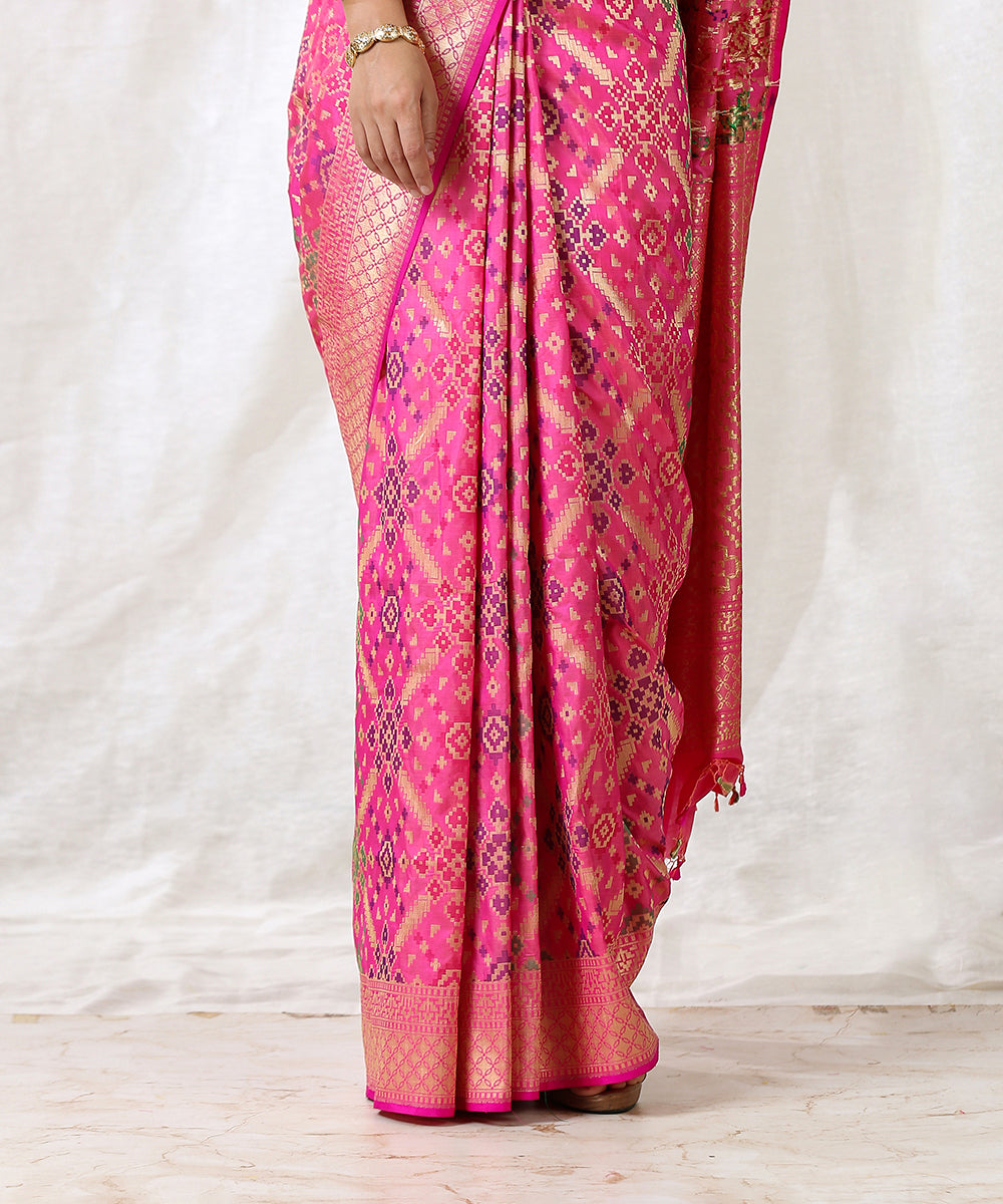 Handloom_Pink_Pure_Katan_Silk_Banarasi_Patola_Saree_with_Meenakari_WeaverStory_04