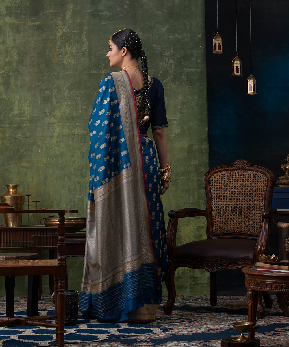 Handloom_Royal_Blue_Pure_Katan_Silk_Banarasi_Saree_with_Cutwork_Booti_WeaverStory_03